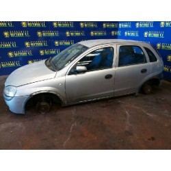 opel corsa c del año 2002
