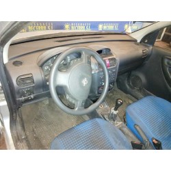 opel corsa c del año 2002