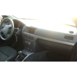 opel astra h berlina del año 2006