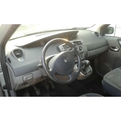renault scenic ii del año 2005