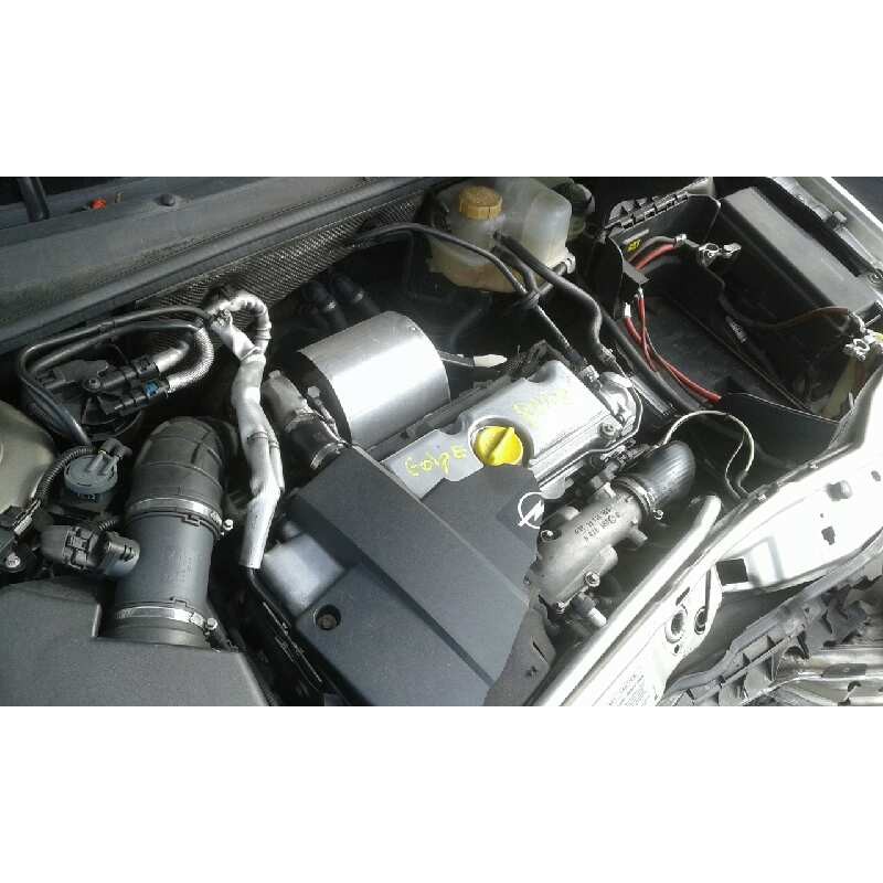 opel vectra c berlina del año 2003