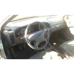 citroen xantia berlina del año 1999