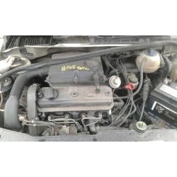 volkswagen polo berlina (6n1) del año 1996