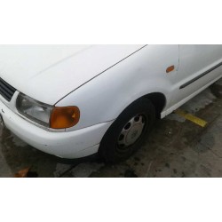volkswagen polo berlina (6n1) del año 1996