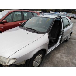 citroen xsara berlina del año 1999