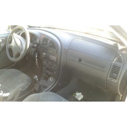 citroen xsara berlina del año 2002