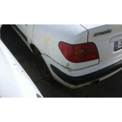 citroen xsara berlina del año 2002