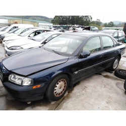 volvo s80 berlina del año 2001