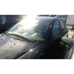 peugeot 206 berlina del año 2004