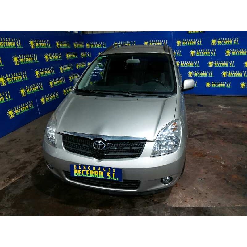 toyota corolla verso (e12) del año 2002 toyota corolla verso (e12) del año 2002