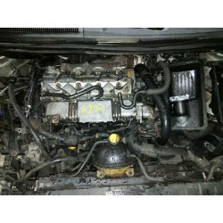 toyota corolla verso (e12) del año 2002