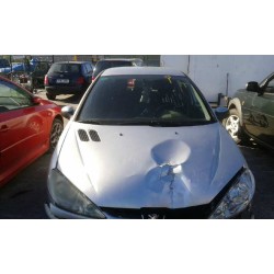 peugeot 206 berlina del año 2005