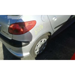 peugeot 206 berlina del año 2005