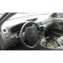 renault laguna ii (bg0) del año 2003