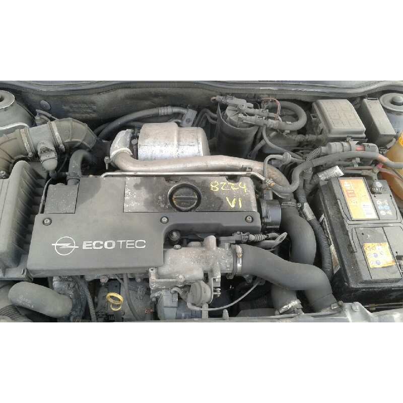 opel astra g berlina del año 2003