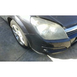 opel astra h berlina del año 2004