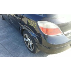 opel astra h berlina del año 2004