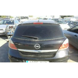 opel astra h berlina del año 2004