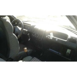 peugeot 205 berlina del año 1992