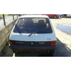 peugeot 205 berlina del año 1992