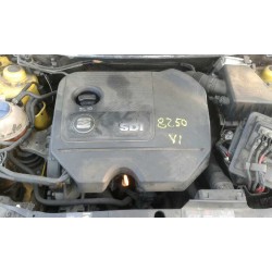 seat ibiza (6l1) del año 2002
