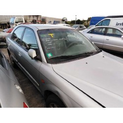 kia shuma ii del año 2001
