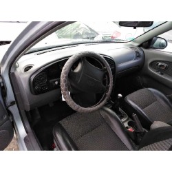 kia shuma ii del año 2001