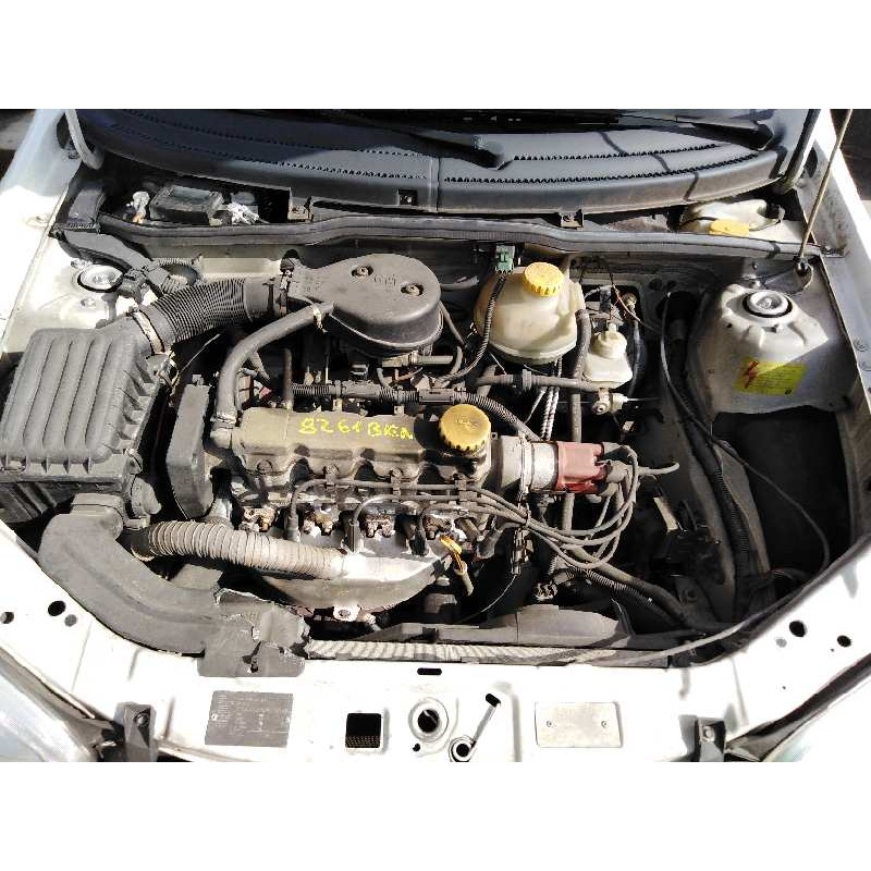 opel corsa b del año 1993