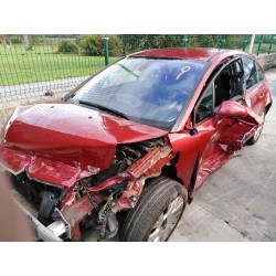 citroen c4 berlina del año 2005