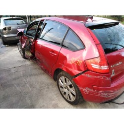 citroen c4 berlina del año 2005