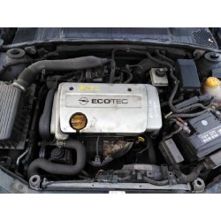 opel vectra b berlina del año 2001
