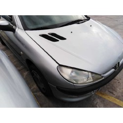 peugeot 206 berlina del año 2000