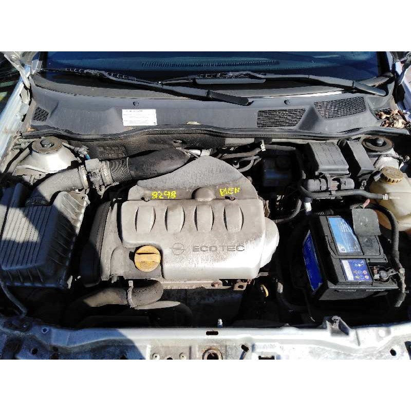 opel astra g berlina del año 1999