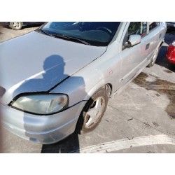 opel astra g berlina del año 1999