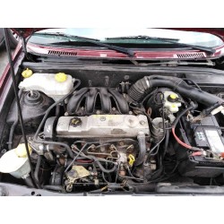 ford fiesta berlina (dx) del año 2000