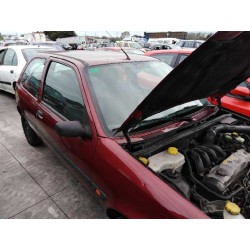 ford fiesta berlina (dx) del año 2000
