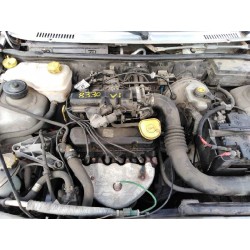 ford fiesta berlina (dx) del año 1950