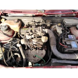 ford fiesta berlina del año 1999