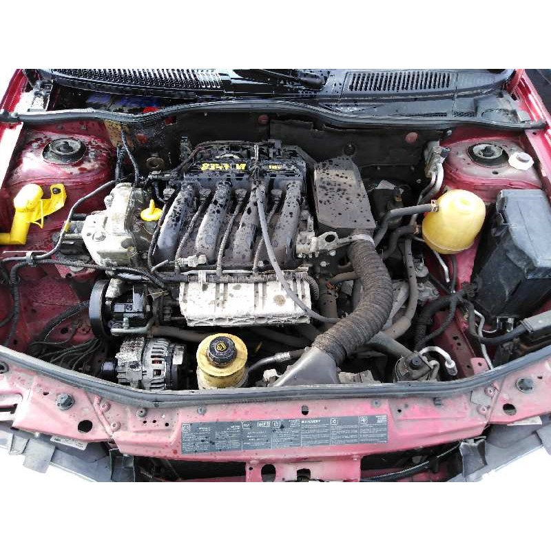 renault megane i fase 2 berlina (ba0) del año 2000