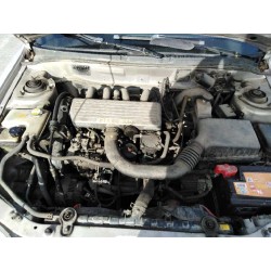 hyundai lantra berlina (rd) del año 1999