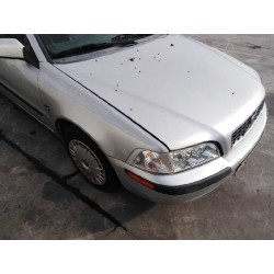 volvo s40 berlina del año 2002