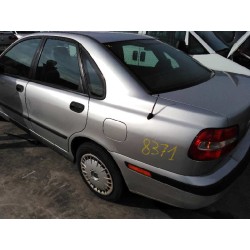volvo s40 berlina del año 2002