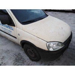 opel combo (corsa c) del año 2004