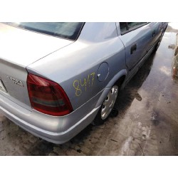 opel astra g berlina del año 2001