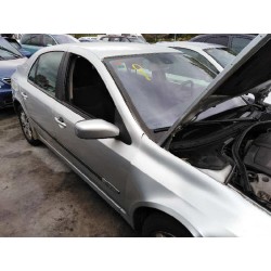 renault laguna ii (bg0) del año 2006