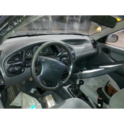 daewoo lanos del año 2001