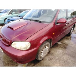 kia carnival del año 2000
