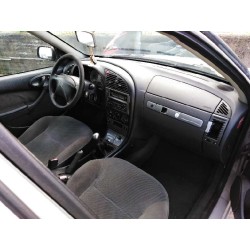 citroen xsara berlina del año 2003