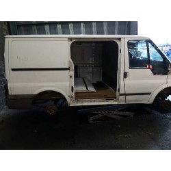 ford transit caja cerrada, corta (fy) (2000 =>) del año 2004