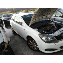 opel astra gtc del año 2009
